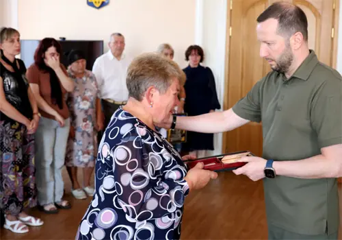 Захисників із Хмельниччини посмертно відзначено державними нагородами