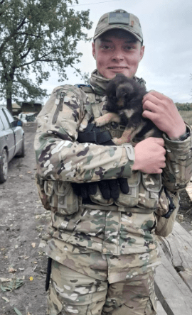 У Хмельницькому попрощалися із загиблим 31-річним прикордонником Михайлом Біднюком