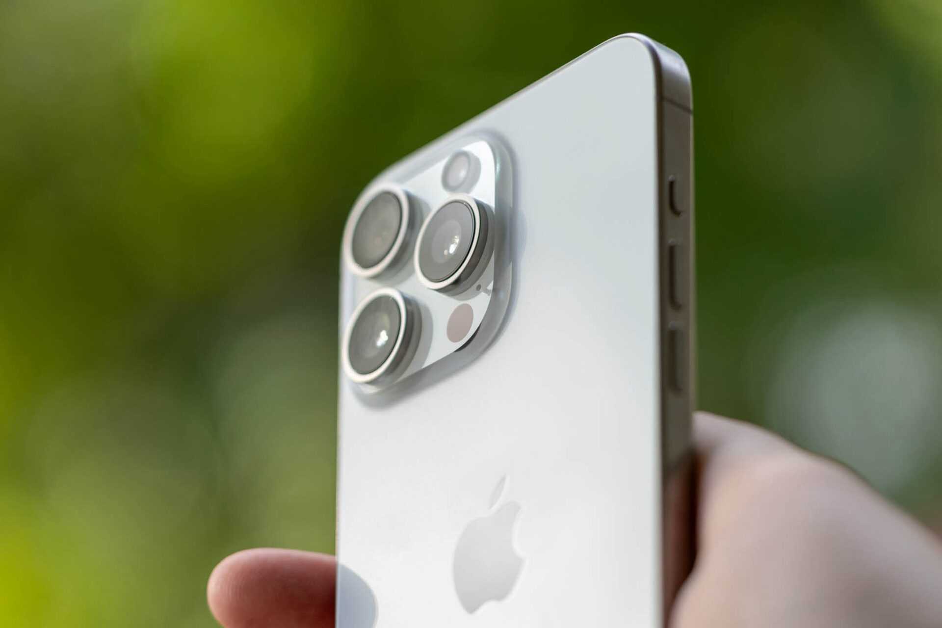 iPhone 15 Pro Max
