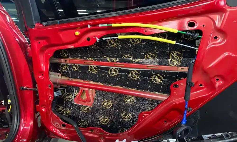 Матеріали для шумоізоляції авто обрати