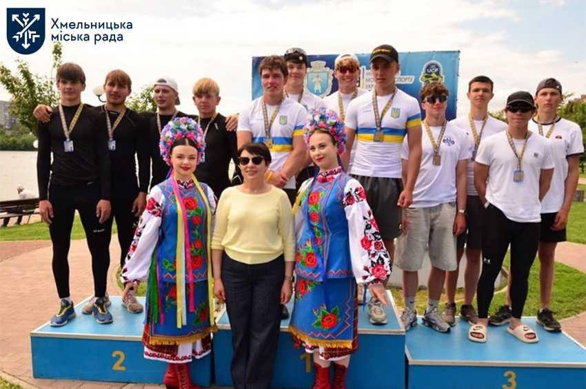 Веслувальники Хмельниччини вибороли золото та срібло на Чемпіонаті України
