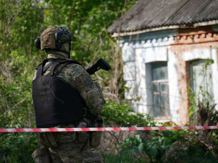 Стрілянина на Хмельниччині: нападника на поліцейських ліквідували спецпризначенці