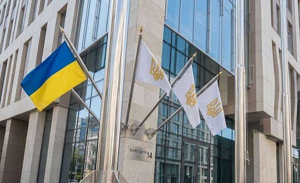 флагштоки з нержавійки для будівлі