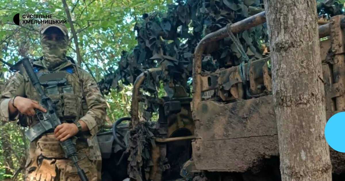 17 років у ДСНС, тепер — у ССО: історія чоловіка з Хмельниччини про його незвичну службу.
