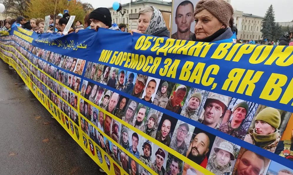 380-метровий прапор України в Хмельницькому: підтримка полонених і зниклих воїнів.
